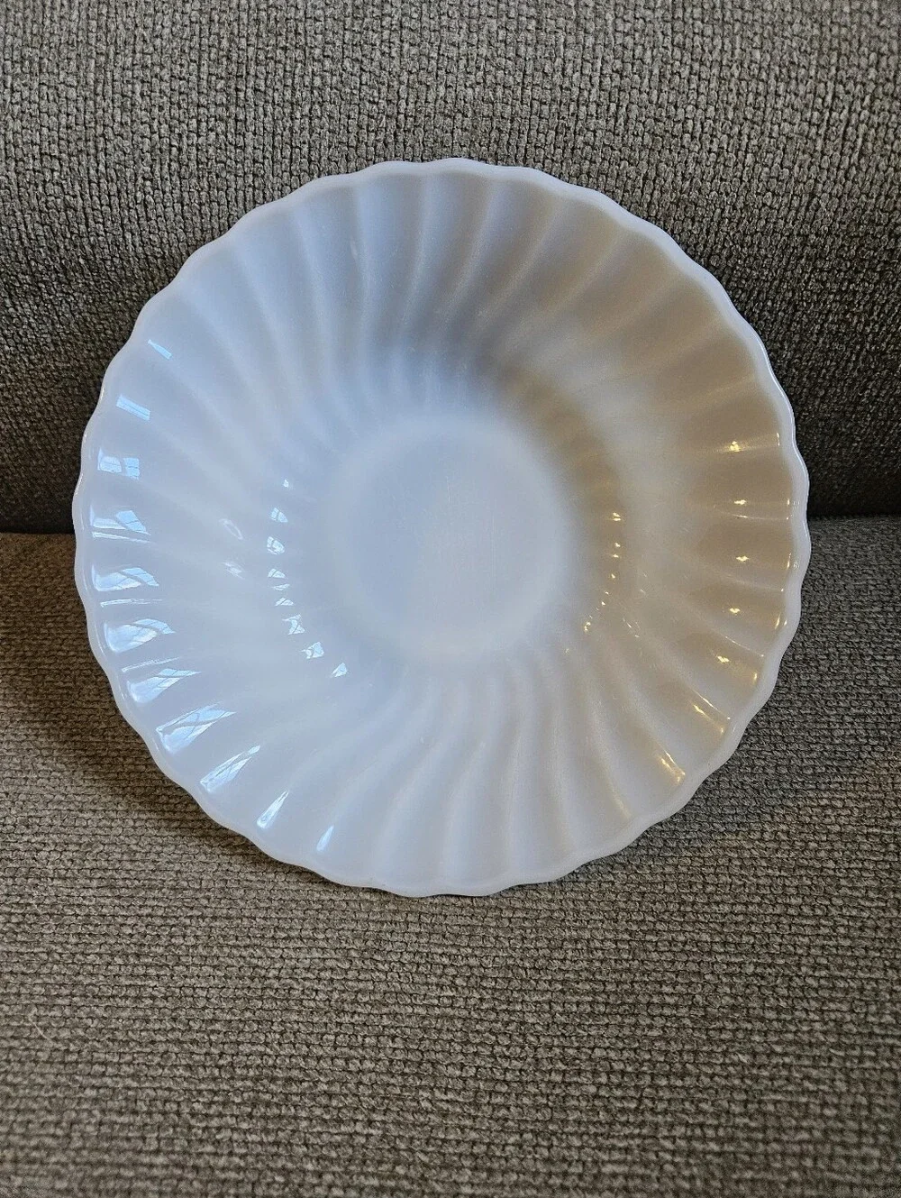 Vintage Anchor Hocking White Milk Glass Bowl Swirl Pattern